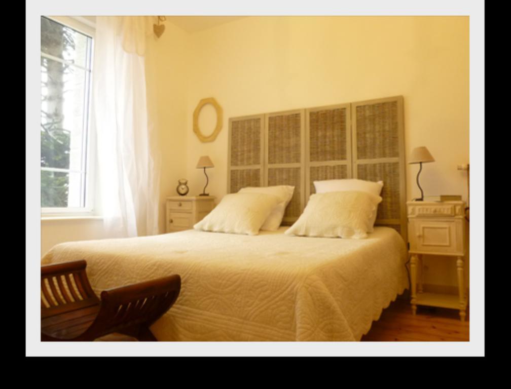 Chateau Bily B&B Hotel La Cheze Room photo